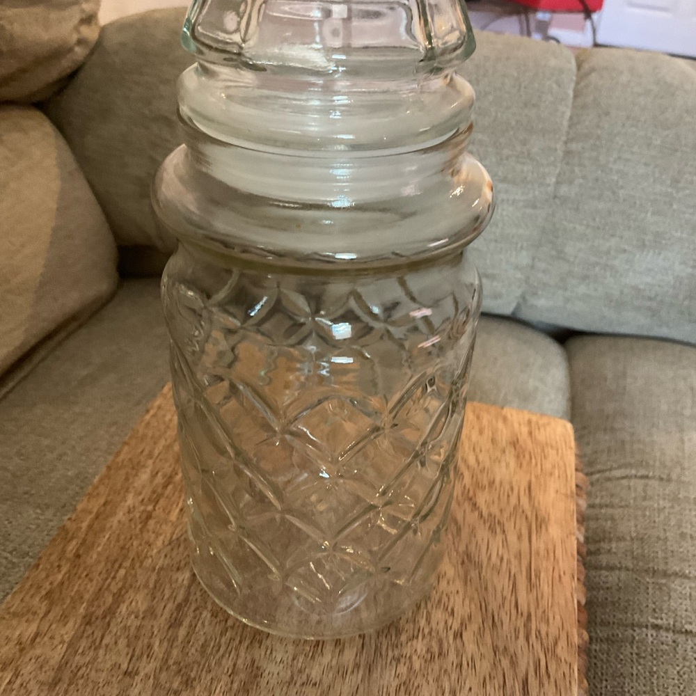 Vintage 1983 & 84 Mr. Peanut Clear Glass Canister Planters Jars W Lids - Picture 5 of 16
